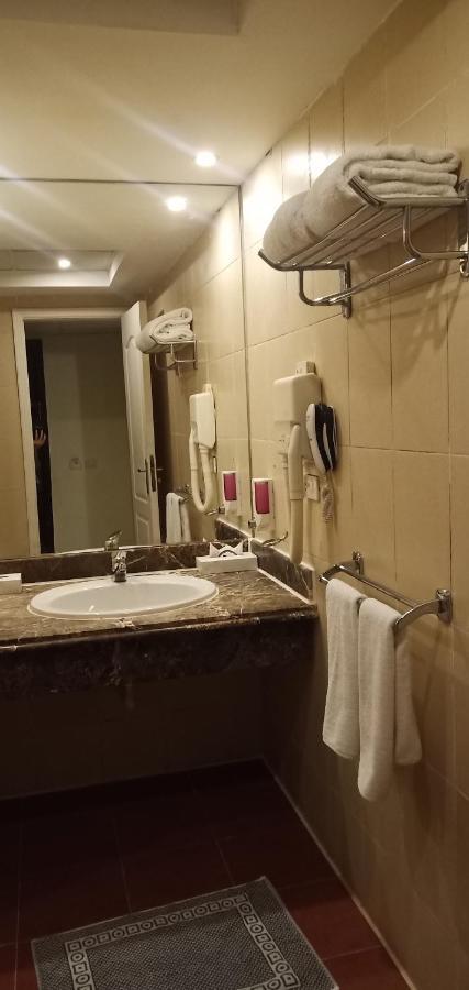 Superior Double Room,1340320808:JPEG
